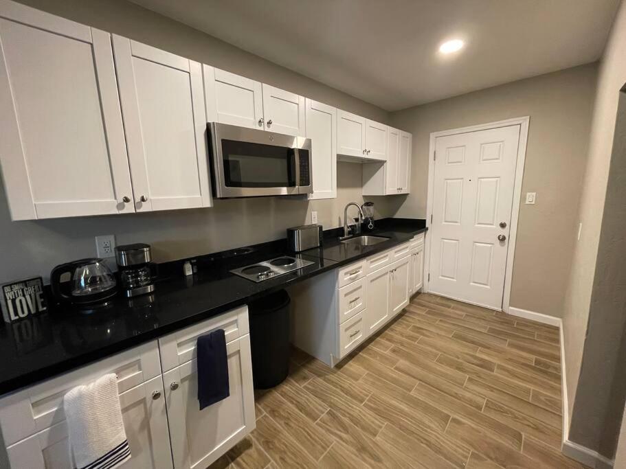New Stylish Midtown With One Bedroom Phoenix Kültér fotó